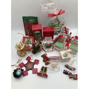 Christmas Tree Ornament Decoration HUGE Lot of 24 Penguin, Snowman, Hallmark